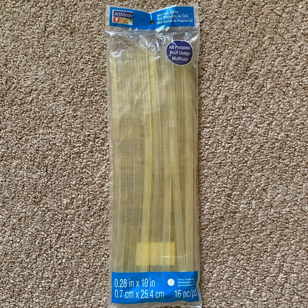 Mini Glue Gun Glue Sticks- 16 Pieces